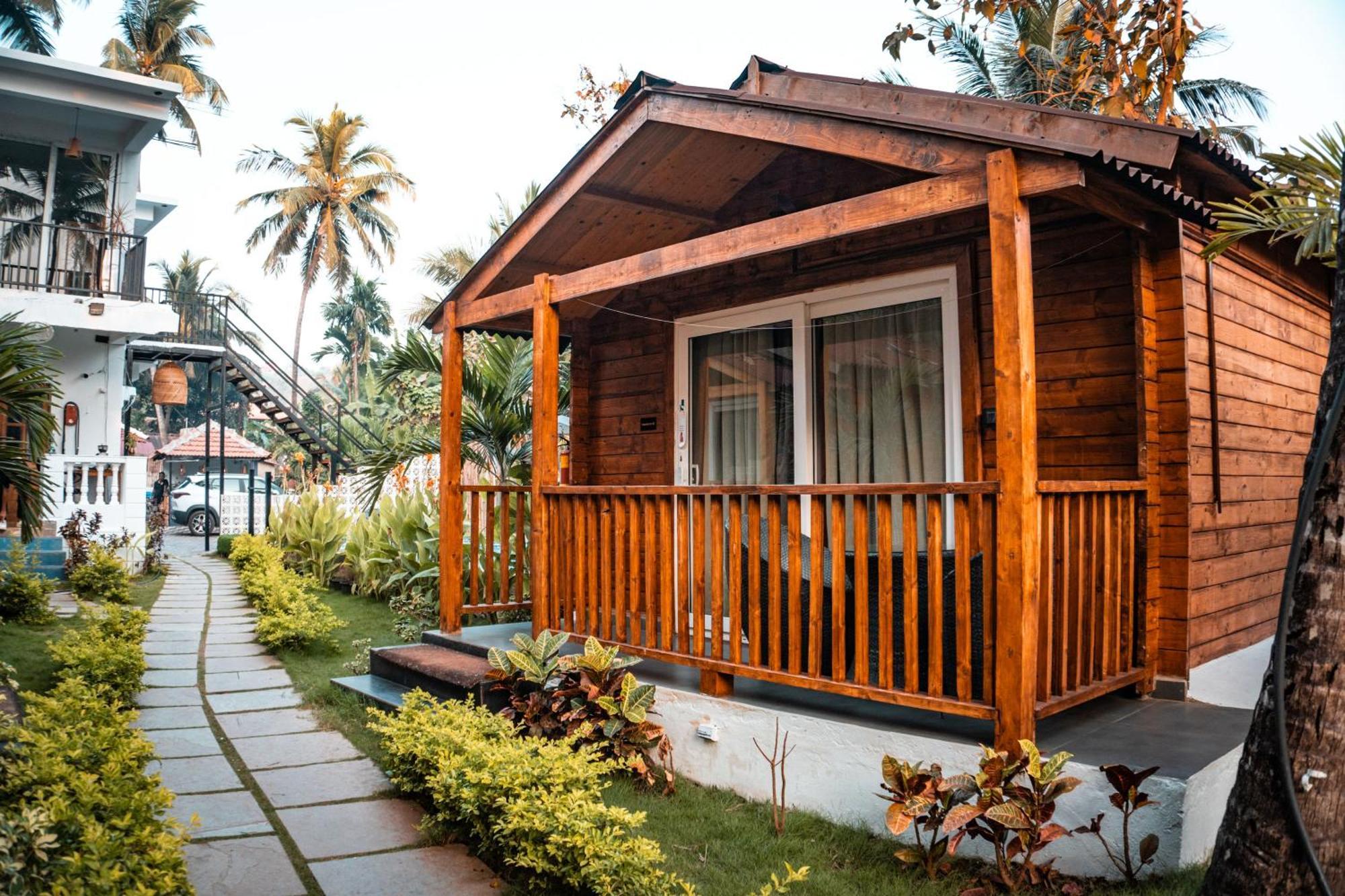 Tranquill Riverside Luxury Cottages With Bathtub, Кандолім Екстер'єр фото